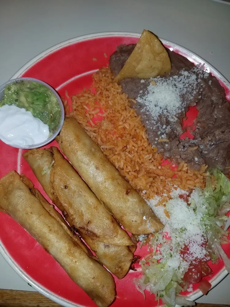 Flautas Arroz Frijoles